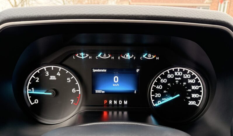 2022 Ford F-150 XLT SuperCrew full