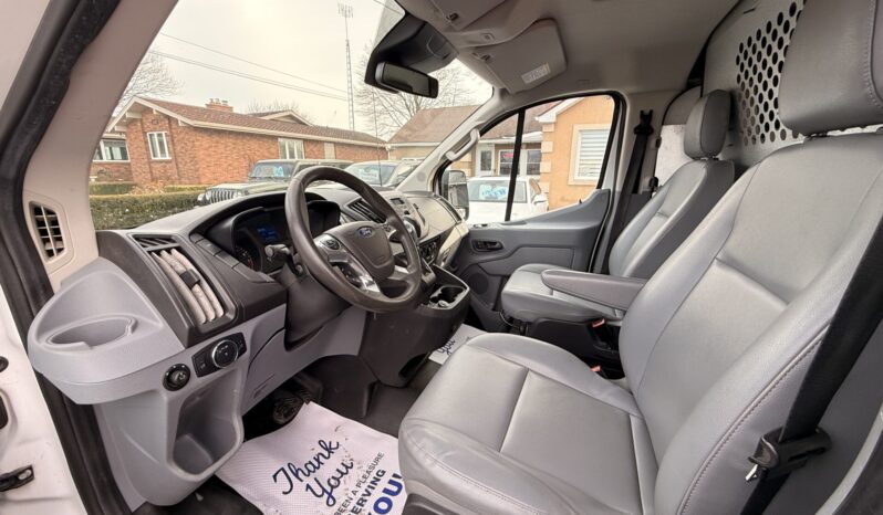 2018 Ford Transit T-250 Low-Roof full