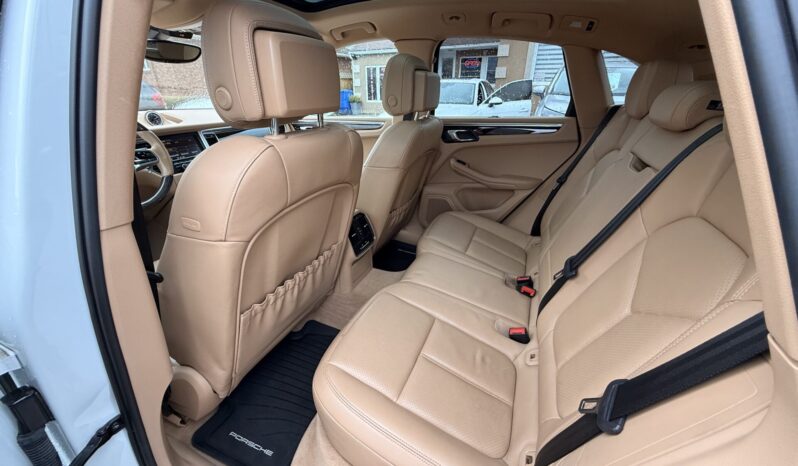 2015 Porsche Macan S full