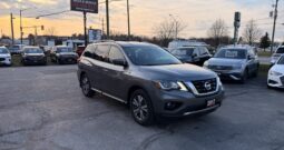 2017 Nissan Pathfinder SL