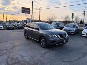 2017 Nissan Pathfinder SL