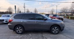2017 Nissan Pathfinder SL