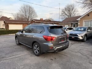 2017 Nissan Pathfinder SL