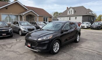 2020 Ford Escape SE full