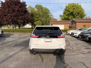2020 Ford Edge SE