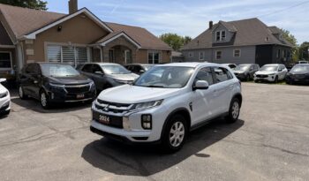 2024 Mitsubishi RVR ES full