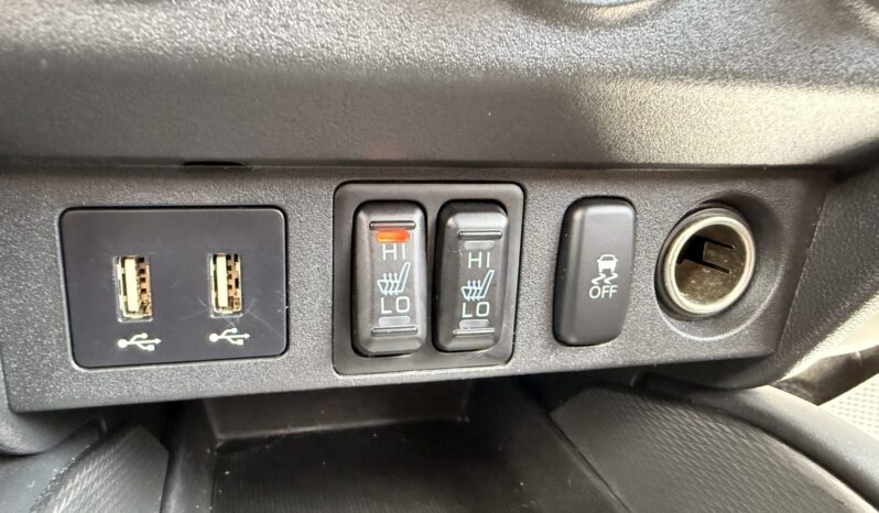 2024 Mitsubishi RVR ES full