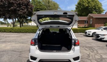 2024 Mitsubishi RVR ES full