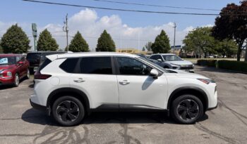 2024 Nissan Rogue SV Moonroof full