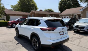 2024 Nissan Rogue SV Moonroof full