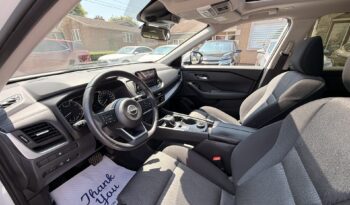 2024 Nissan Rogue SV Moonroof full