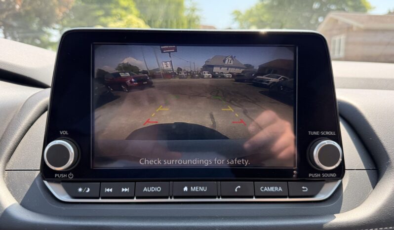 2024 Nissan Rogue SV Moonroof full
