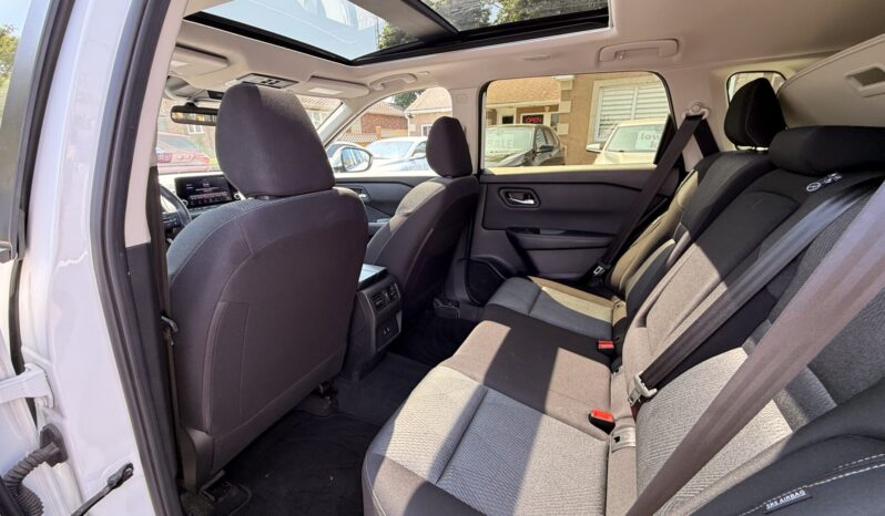 2024 Nissan Rogue SV Moonroof full