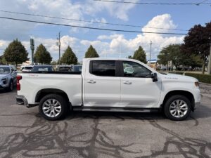 2025 Chevrolet Silverado LT Crew Cab