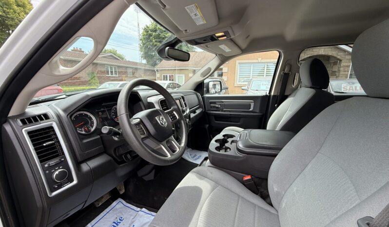 2023 RAM 1500 Classic full