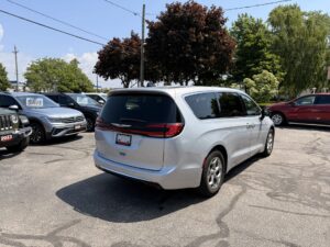 2024 Chrysler Pacifica Limited