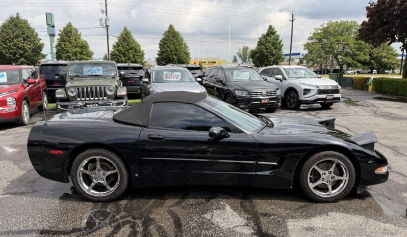 2001 Chevrolet Corvette Convertible full