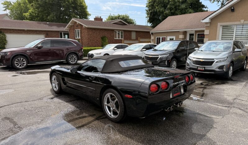 2001 Chevrolet Corvette Convertible full