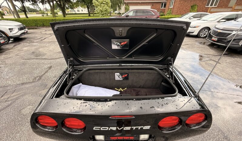 2001 Chevrolet Corvette Convertible full