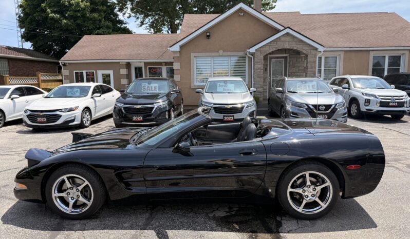 2001 Chevrolet Corvette Convertible full