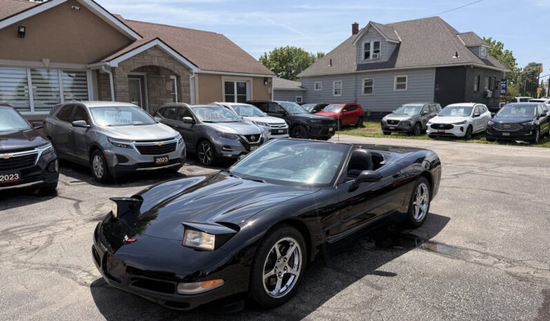 2001 Chevrolet Corvette Convertible full