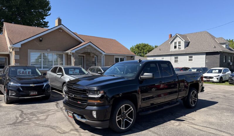 2017 Chevrolet Silverado 1500 LT full