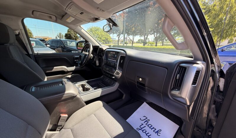 2017 Chevrolet Silverado 1500 LT full