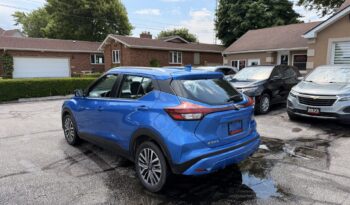 2025 Nissan Kicks Play SV full