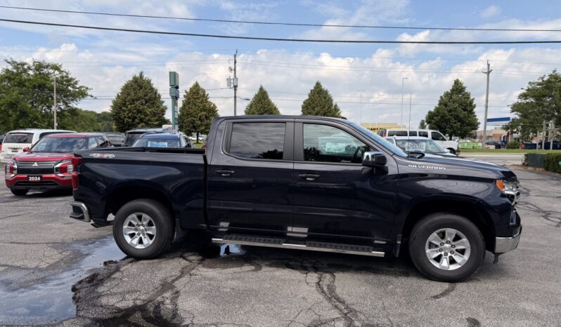2024 Chevrolet Silverado 1500 LT full