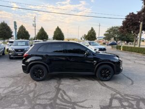 2024 Mitsubishi RVR ES