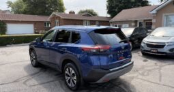 2023 Nissan Rogue SV Moonroof